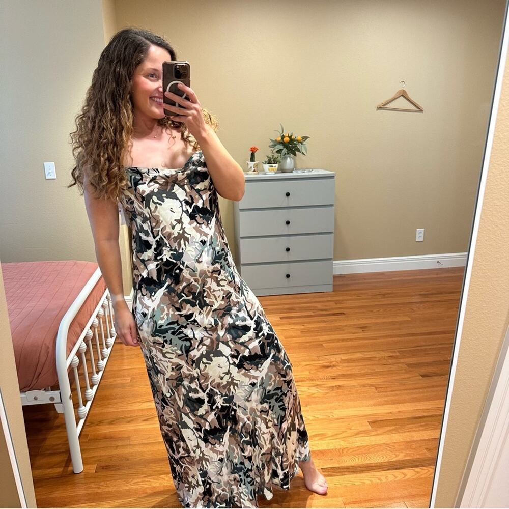 NWT Tuckernuck Munthe Green Neutral Sexy Camo Maxi Dress 8 - Picture 3 of 16